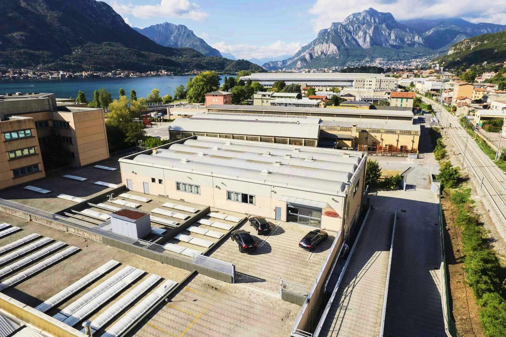 Sfondo sede Cantoni a Lecco (archivio sito legacy)